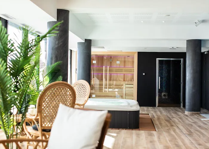 Le Barracuda & Spa, Centre Port, Pieds Dans L\'Eau, Vue Mer