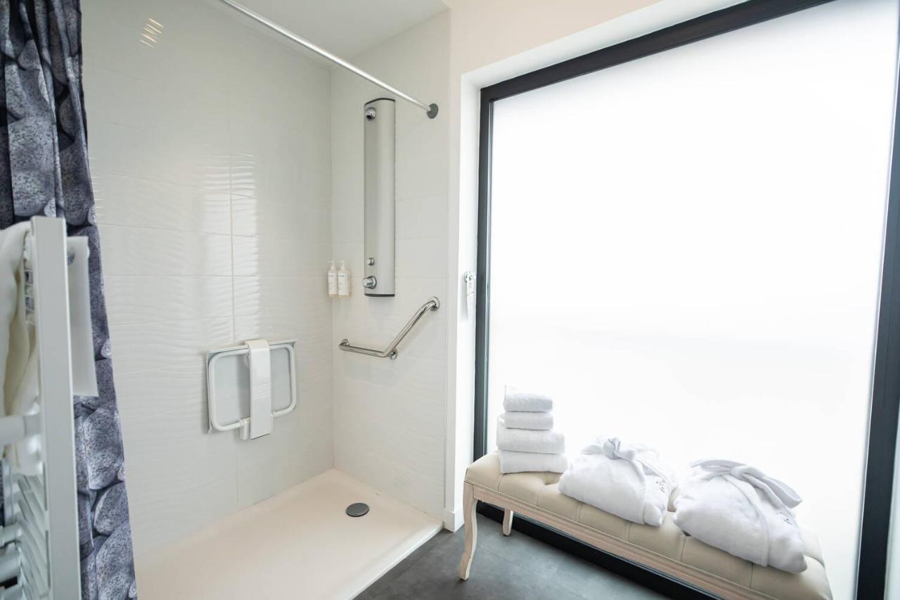 Le Barracuda & Spa, Centre Port, Pieds Dans L'eau, Vue 4* Brest