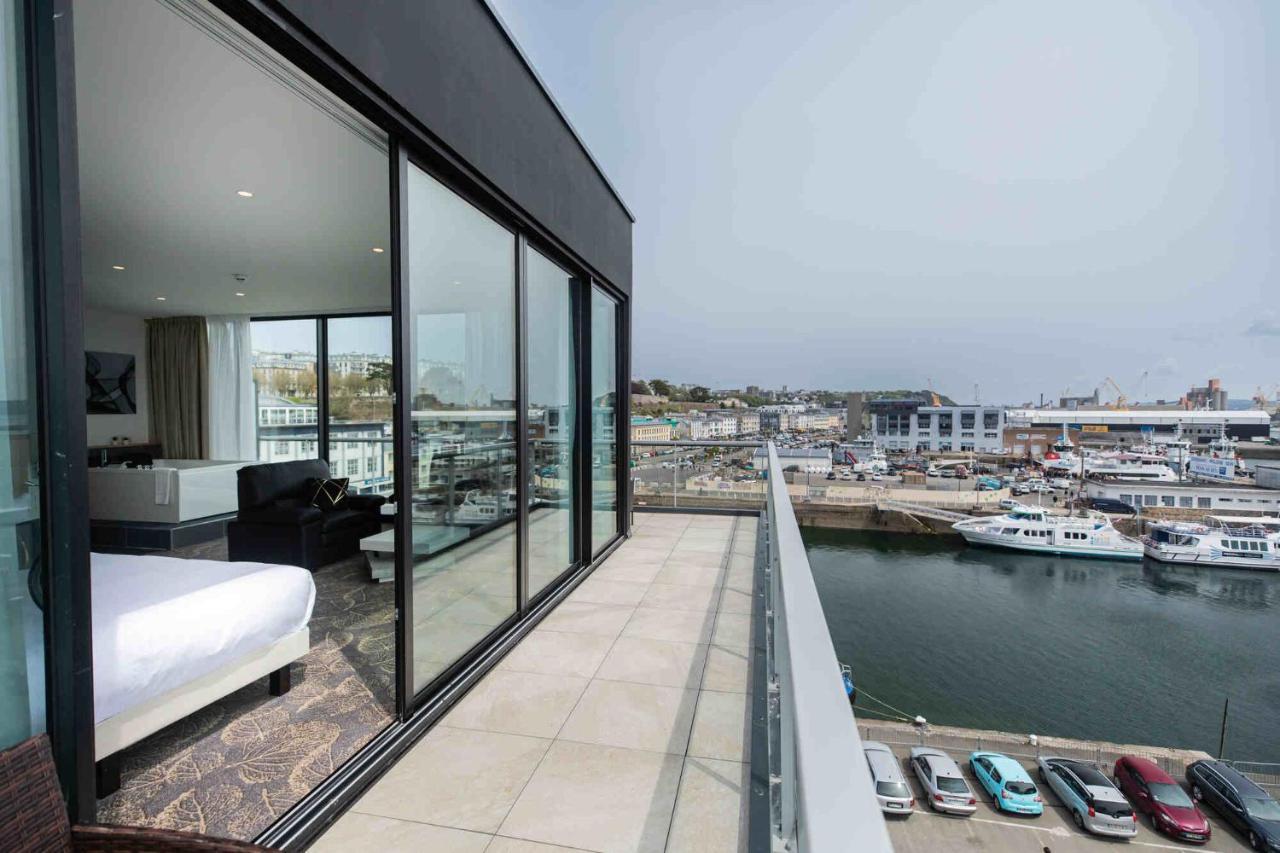 Apartahotel Le Barracuda & Spa, Centre Port, Pieds Dans L'eau, Vue 4*